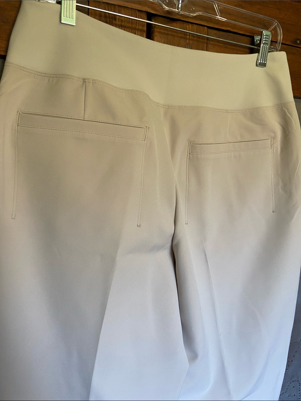 NWT Athleta Pantalon Endless Pant Khaki Size 10 - Picture 7 of 8